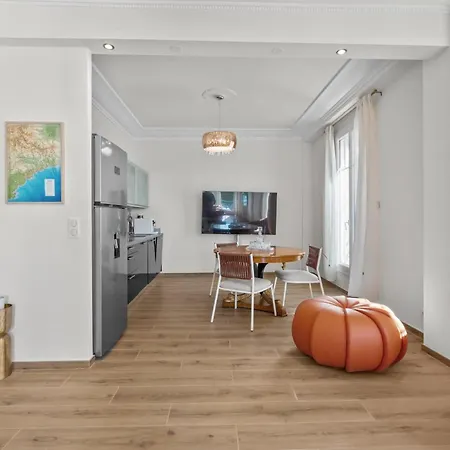 Rerf 2046 - Croisette - Fully Renovated With Sea View For 公寓 戛纳